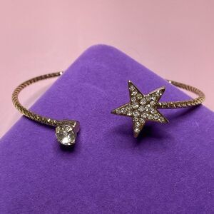 💛 Gold Tone Crystal Moon & Star Bangle Bracelet